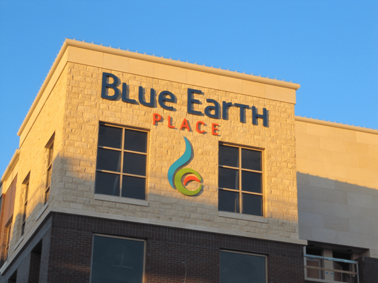 Blue-Earth-Plaza-Building-2