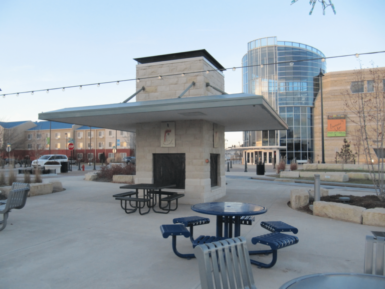 Blue-Earth-Plaza-Fire-Place