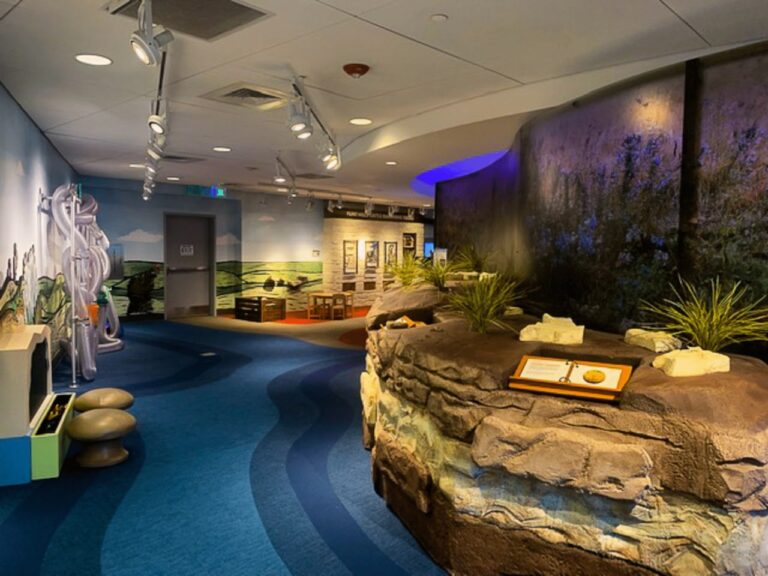 Flint-Hills-Discovery-Center-Prairie-Playscape-2