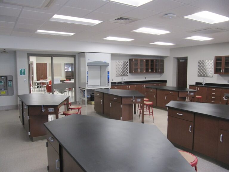 Marysville-High-School-New-Science-Lab