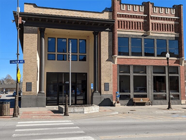 Wamego-City-Hall-Exterior-1